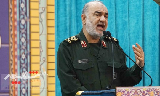 انتقام خون همه عزیزان خودمان را میگیریم