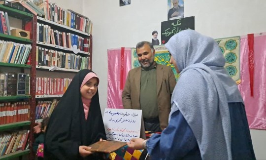 جشن میلاد حضرت معصومه(س) و روز دختر در تکیه هنرمندان کوچک گنبد کاووس