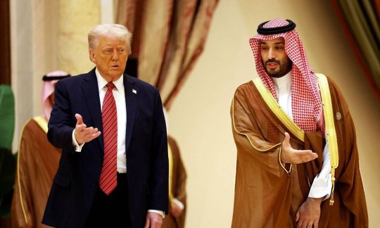 تحقیر و دوشیدن شیوخ ثروتمند عربی توسط «تاجر باجگیر»!