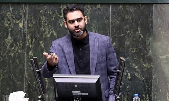 تهدید به افشاگری بیشتر در جلسه استیضاح وزیر راه/ ثابتی به پزشکیان: منتظر استیضاح مجلس نباشید