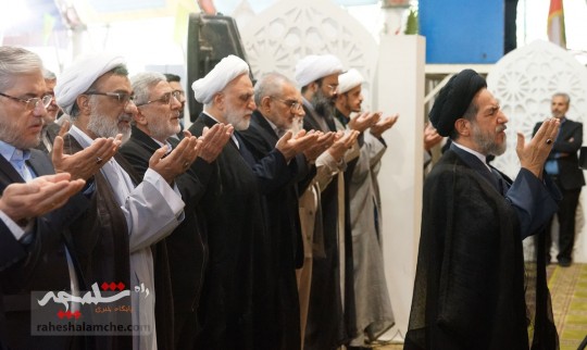 نماز عید قربان در دانشگاه تهران برگزار شد +تصاویر