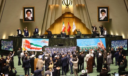  مجلس ادامه همکاری‌ با آژانس بین‌المللی انرژی اتمی را تعلیق کرد 