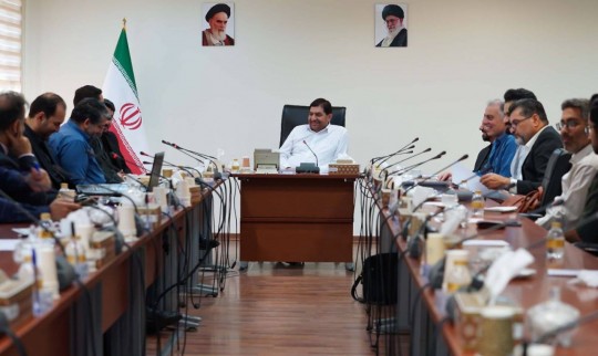 نشست مخبر با فعالان دانش بنیان مدیریت آب کشور 